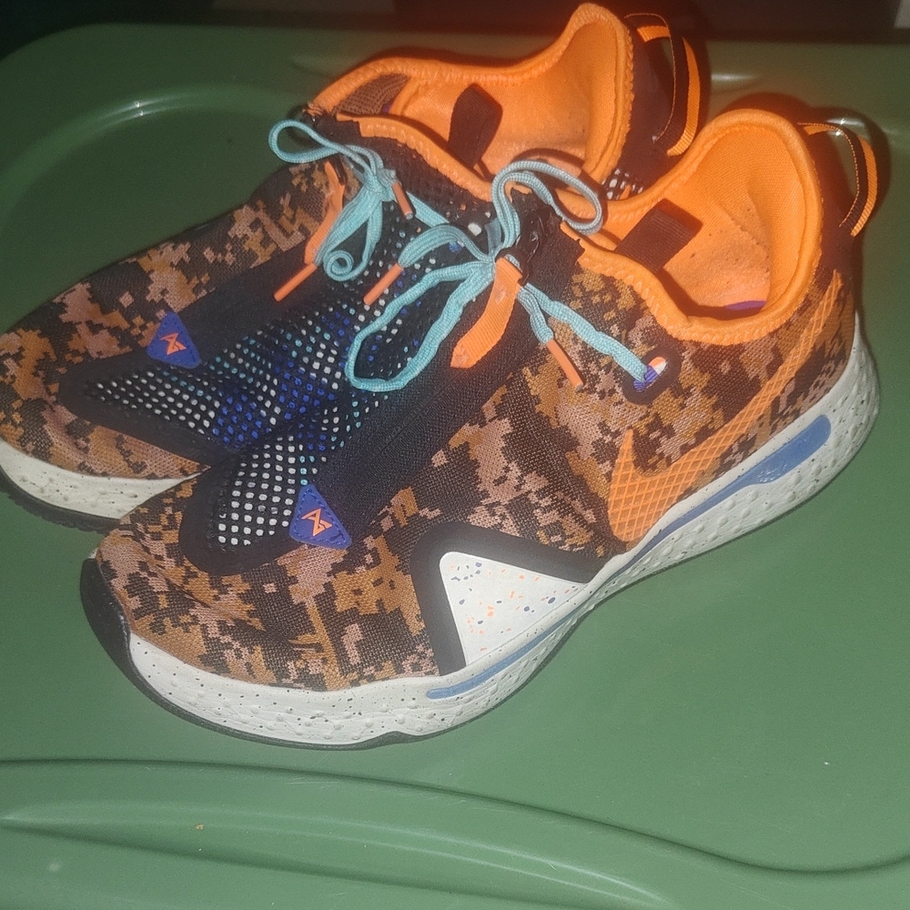 Nike Full Length Air Max Orange and Black Digi Camo Sneakers 11.5